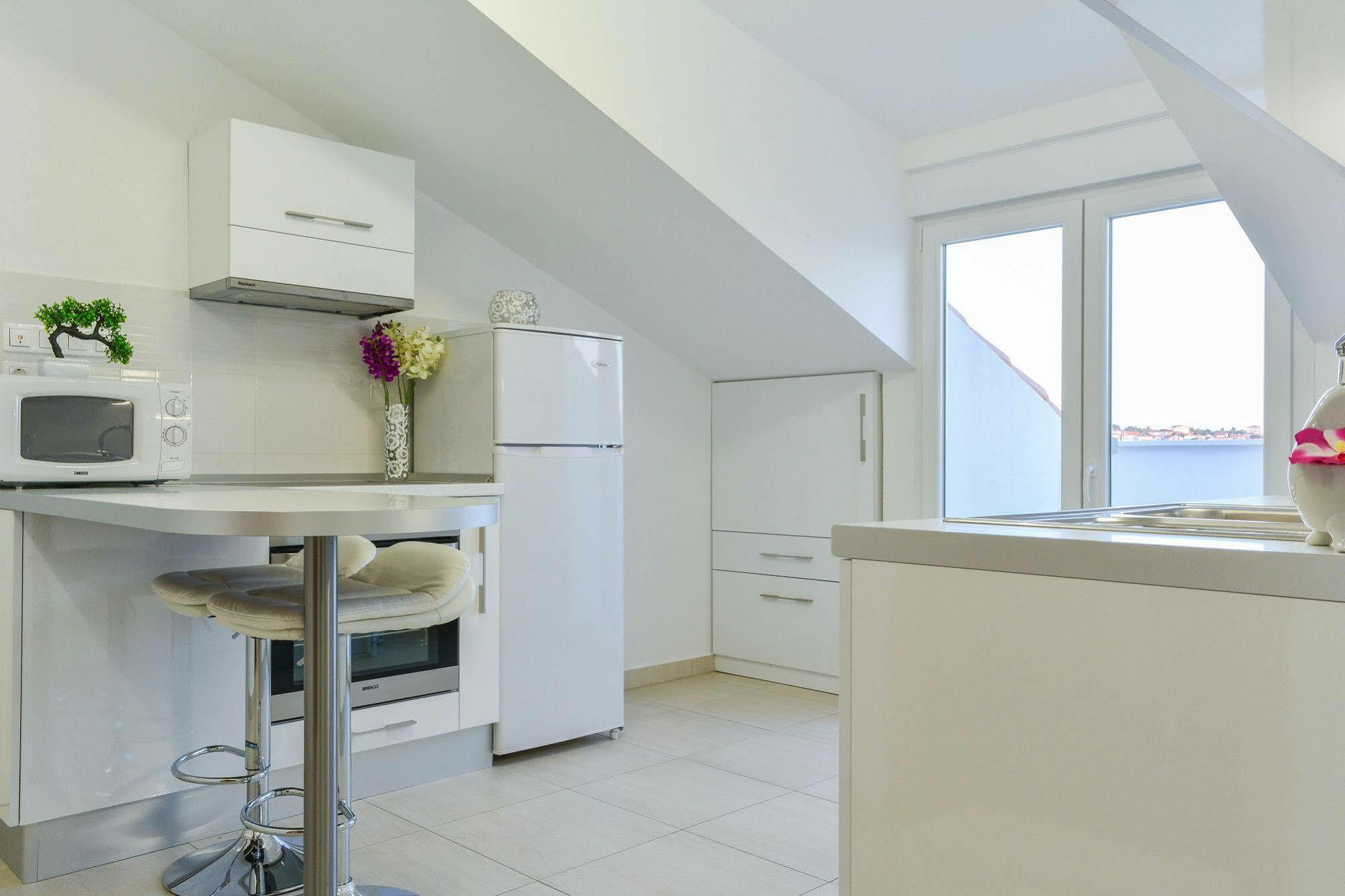 Luxury Apartments Villa Tea Trogir Buitenkant foto