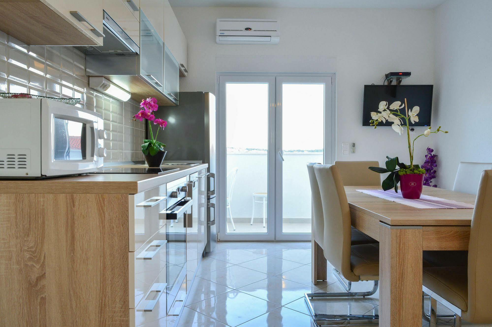 Luxury Apartments Villa Tea Trogir Buitenkant foto