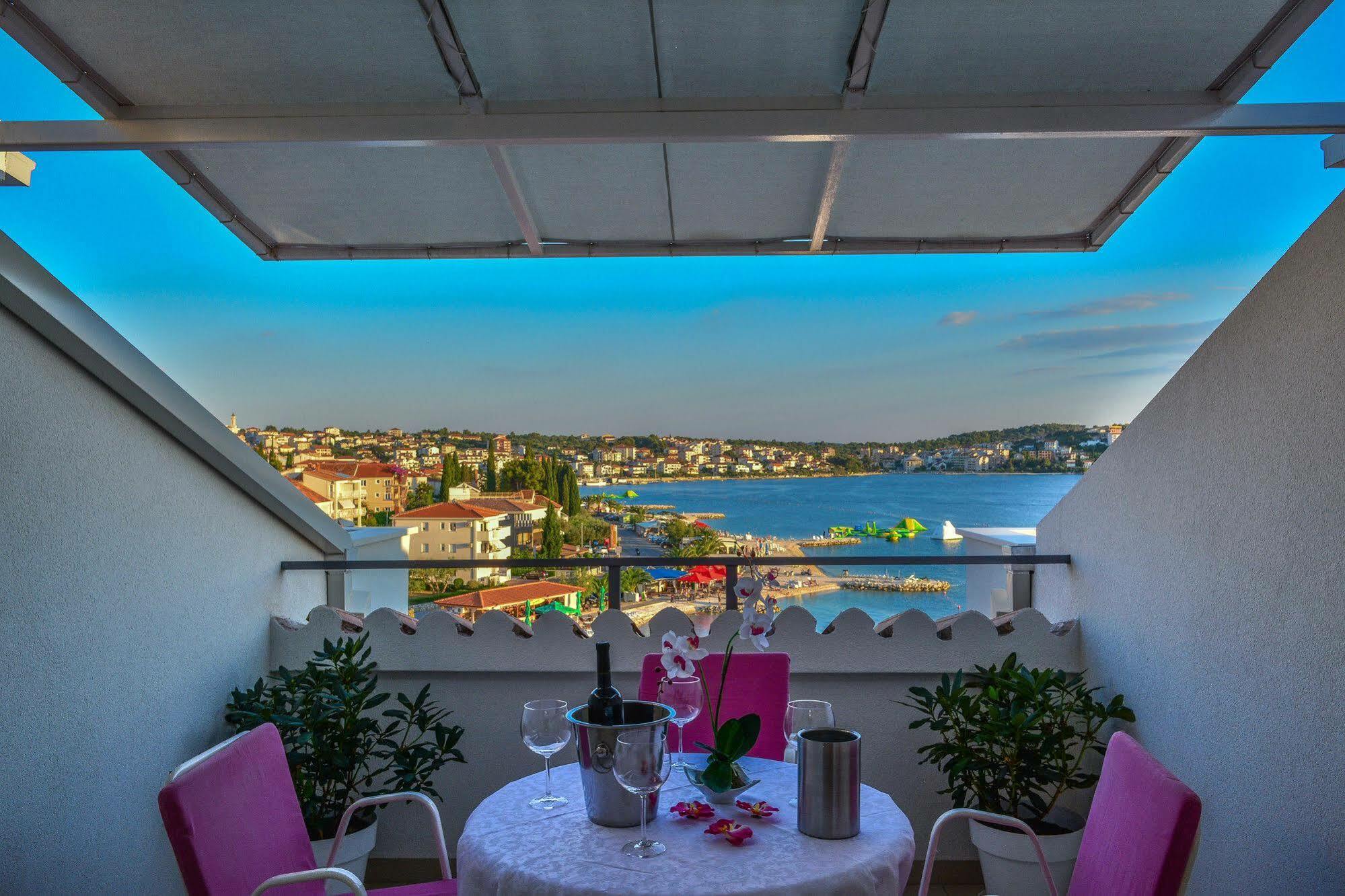 Luxury Apartments Villa Tea Trogir Buitenkant foto