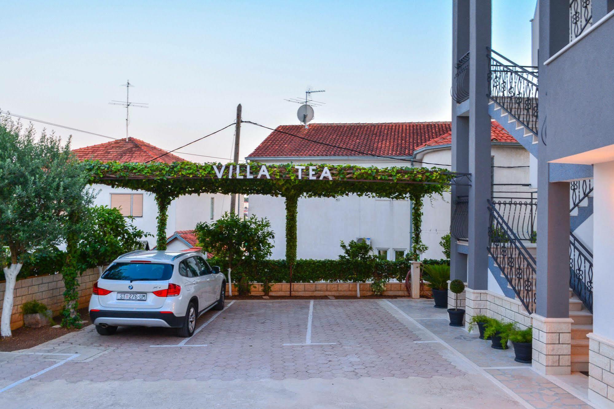 Luxury Apartments Villa Tea Trogir Buitenkant foto