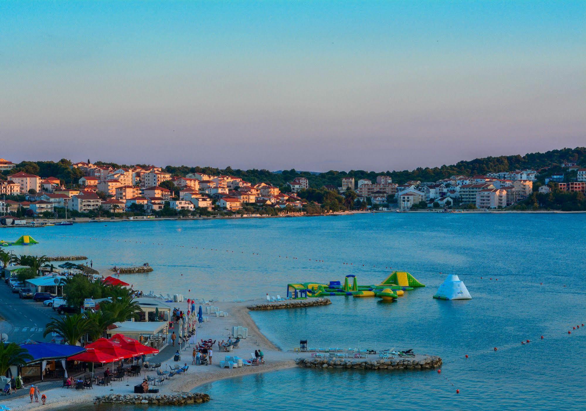 Luxury Apartments Villa Tea Trogir Buitenkant foto